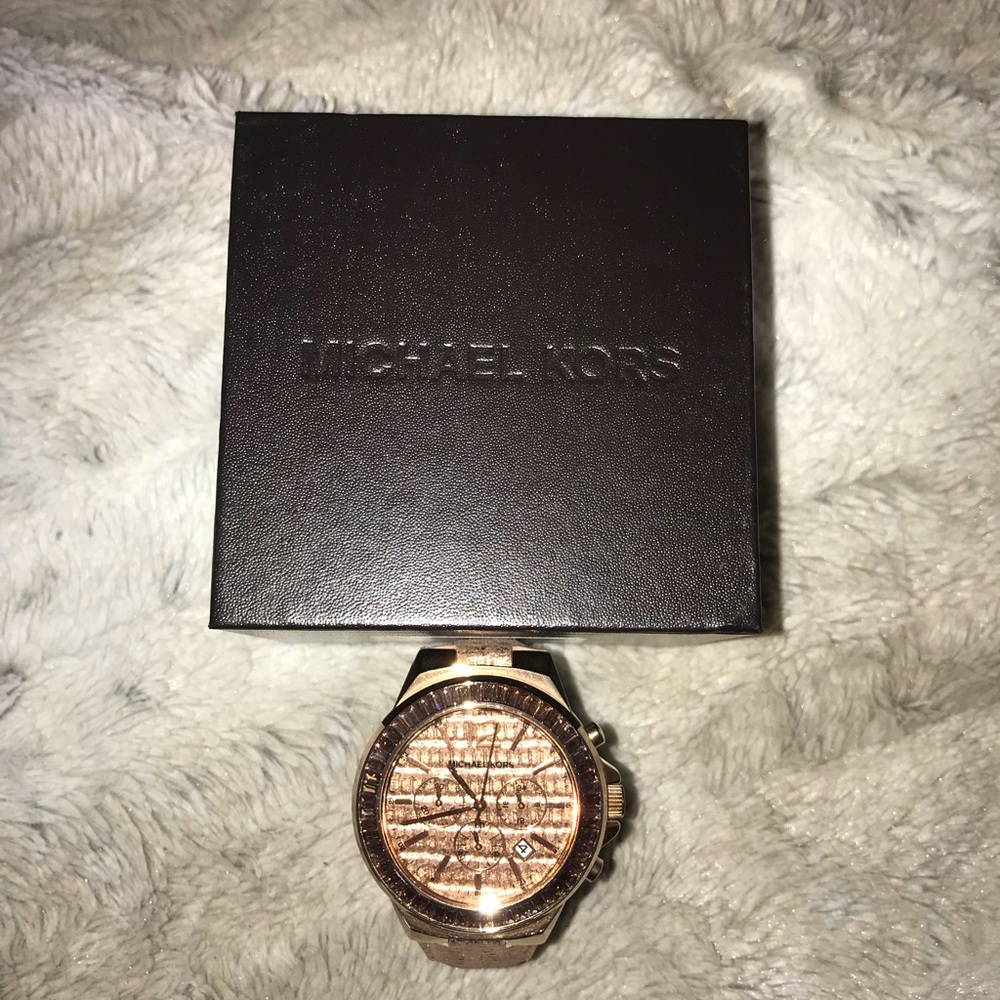Michael Kors Watch (Rose Gold)